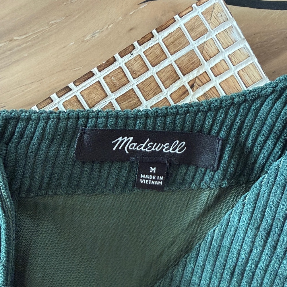 Madewell Collette Drapey Corduroy V Neck Top - Picture 8 of 10